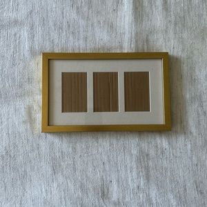 Gold mini Polaroid/instax frame